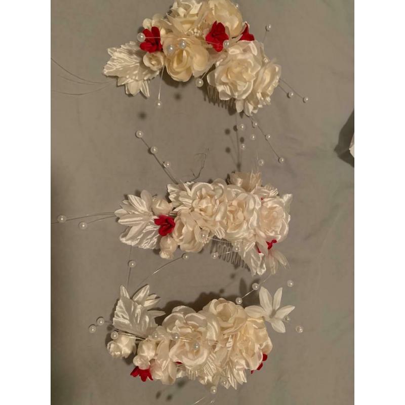 3 x Bridesmaid hair accessories