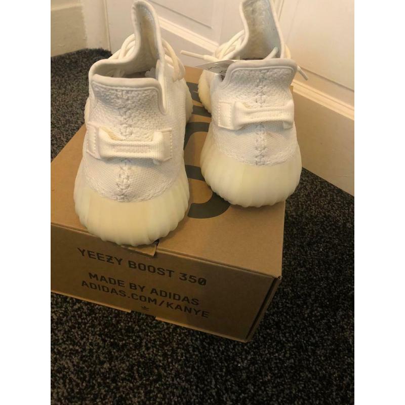 Adidas Yeezy boost 350 triple white