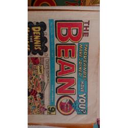 Large selection of Beano Comics