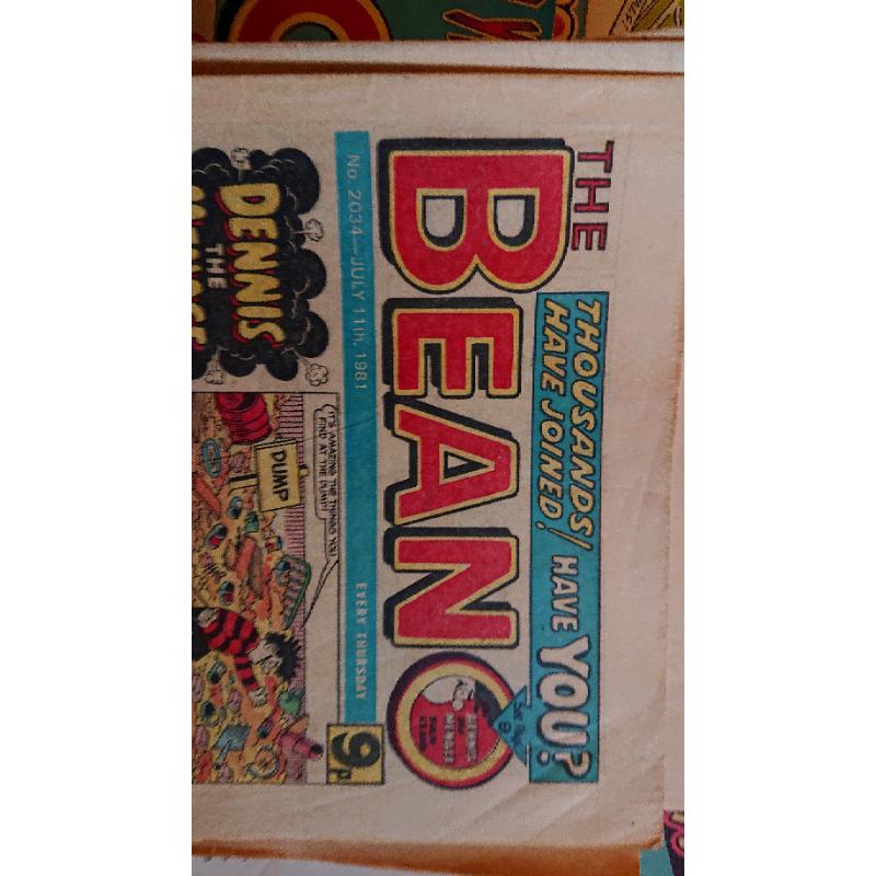 Large selection of Beano Comics