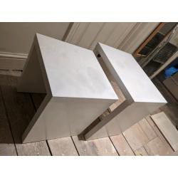 Stacking white side tables