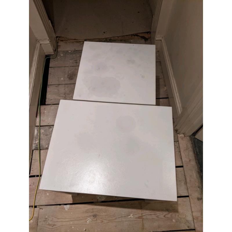 Stacking white side tables