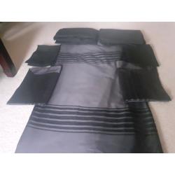DOUBLE DUVET BEDDING SET