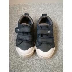 Infant Boys Shoes, size 5