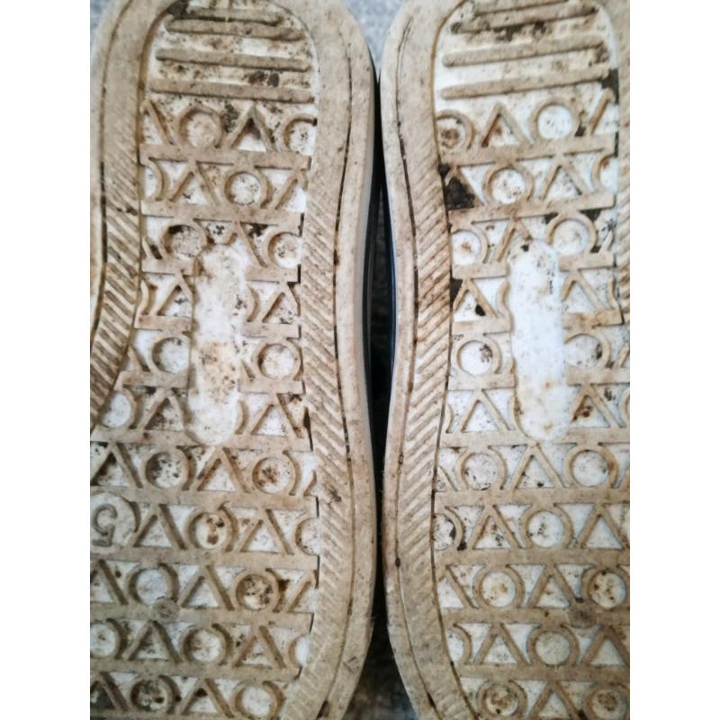 Infant Boys Shoes, size 5