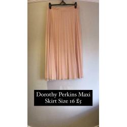 Size 16-18 Ladies Clothes