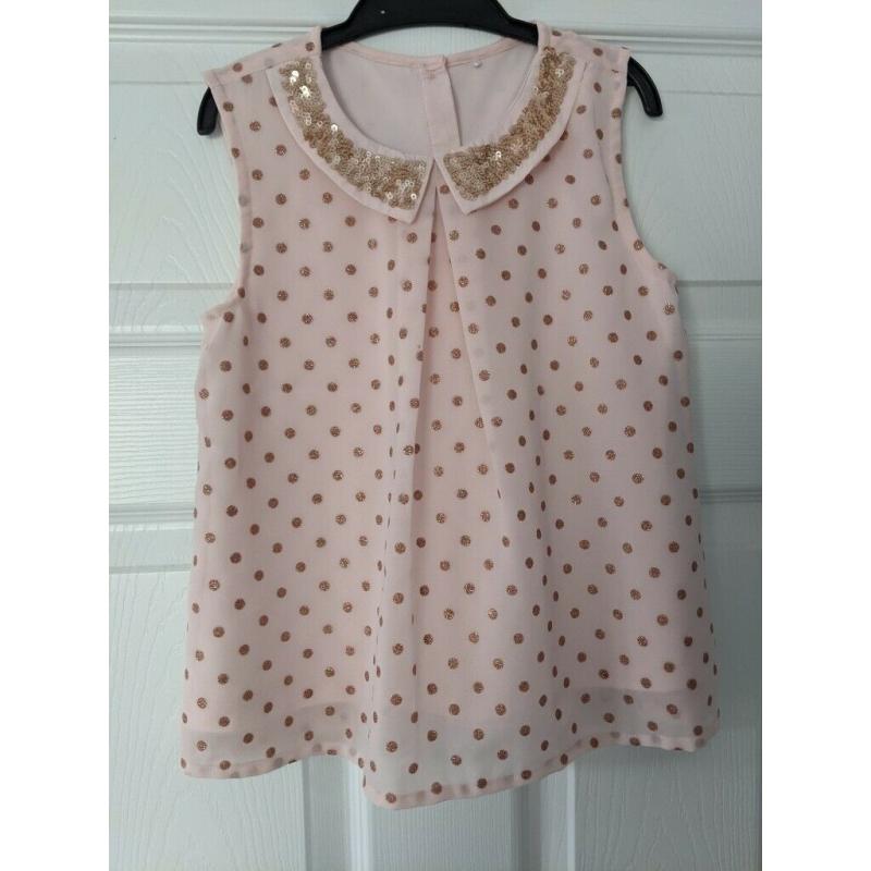 Girls Top - Age 6-7 Years